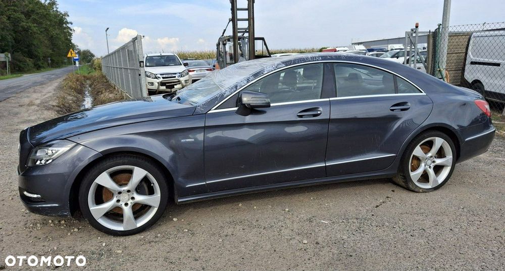 Mercedes-Benz CLS - 10