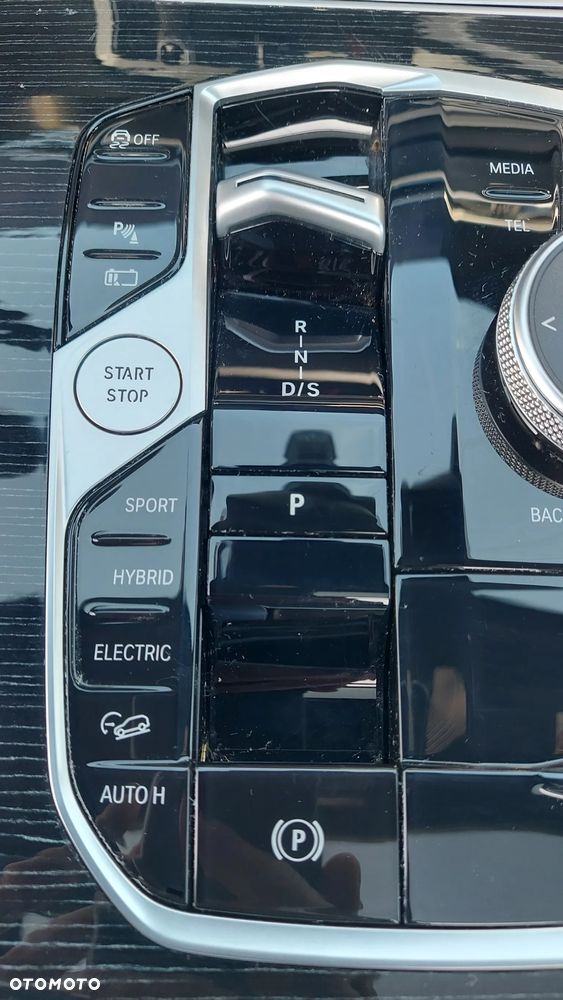 BMW X5 xDrive50e PHEV Individual Edition sport - 18