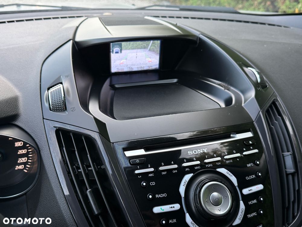 Ford Kuga - 10