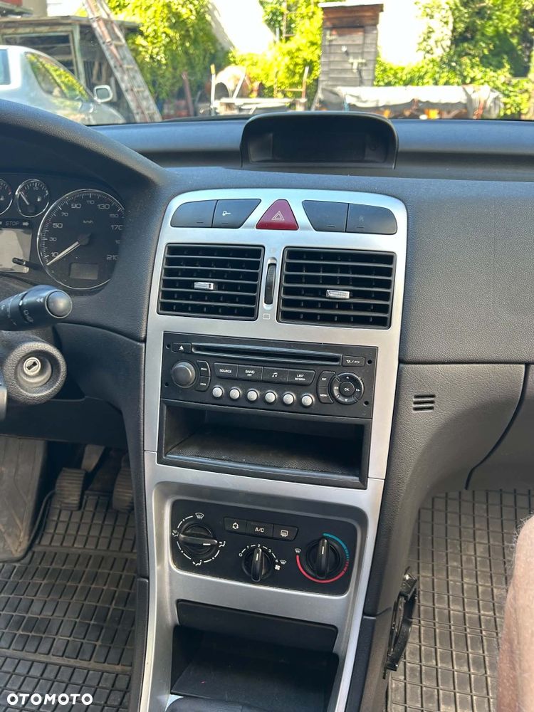 Peugeot 307 - 4