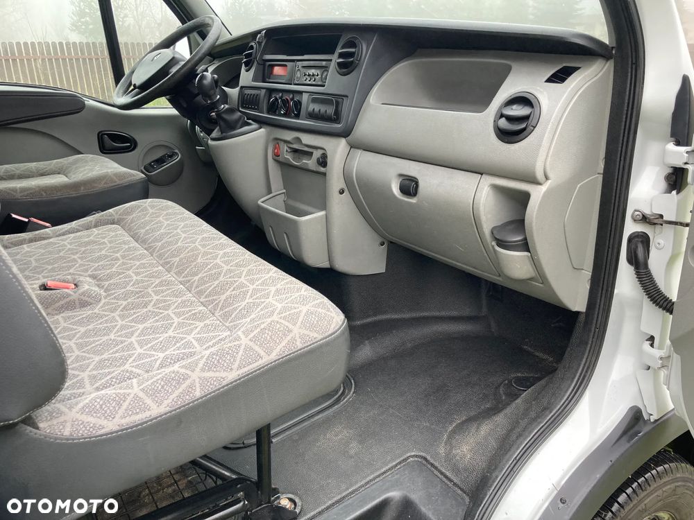 Renault Master - 15