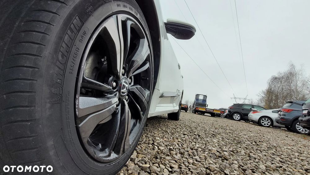 Honda Civic 1.0 T Executive Sport Line - 6