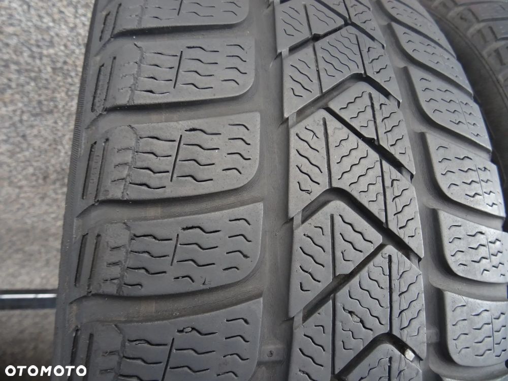 215/55/R17 94H Pirelli8 Winter Sotto Zero 3 - 3