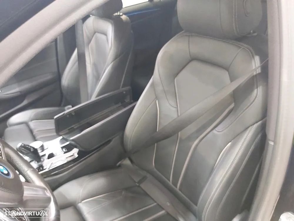 BMW 520 e Pack M - 5