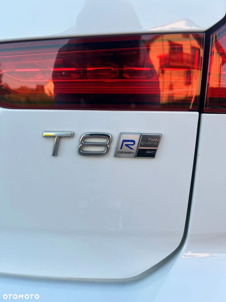 Volvo V60 T8 AWD Twin Engine Geartronic R-Design - 7
