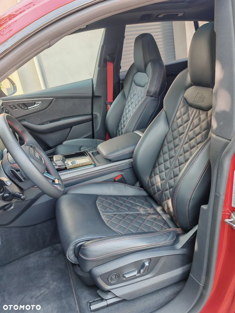 Audi SQ8 - 20