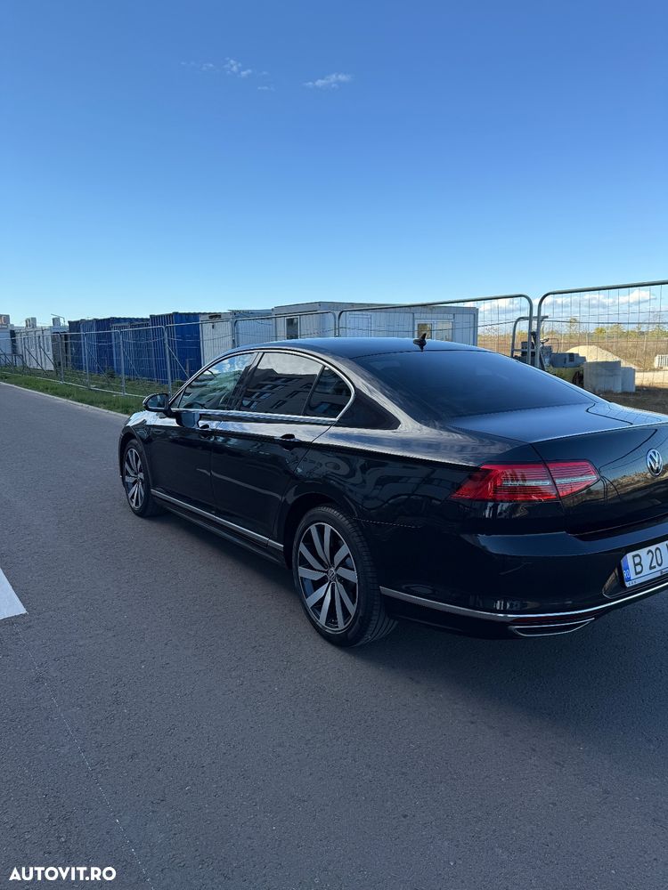 Volkswagen Passat 2.0 TDI DSG Comfortline - 13