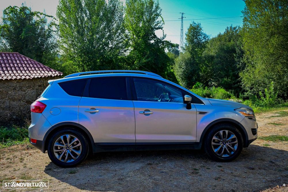 Ford Kuga 2.0 TDCi Titanium - 8