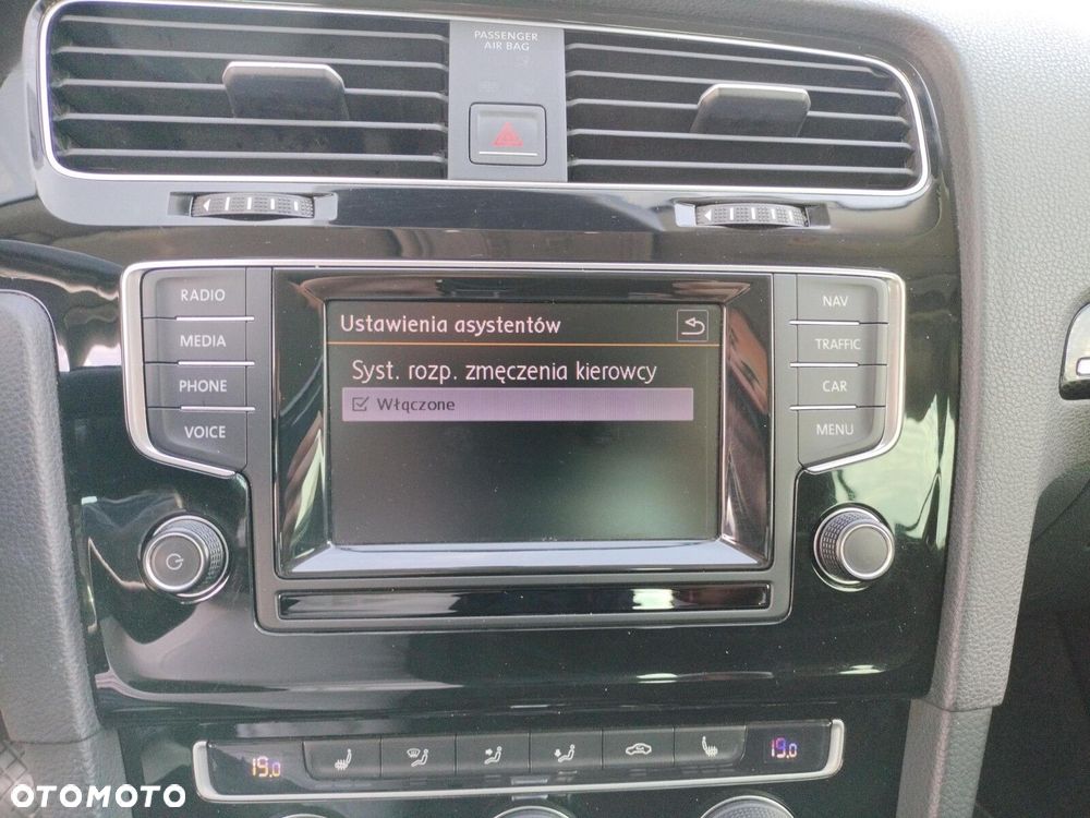 Volkswagen Golf VII 1.4 TSI BMT Highline DSG - 21