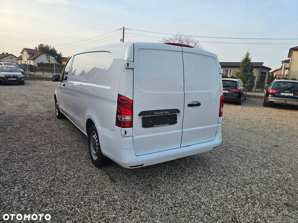 Mercedes-Benz Vito - 22