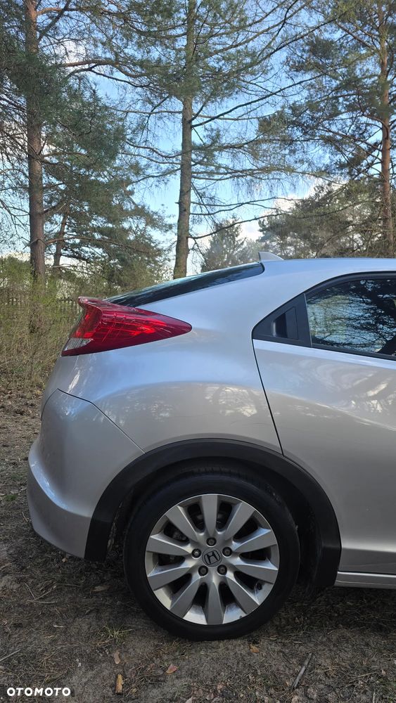 Honda Civic 1.8 Comfort - 11