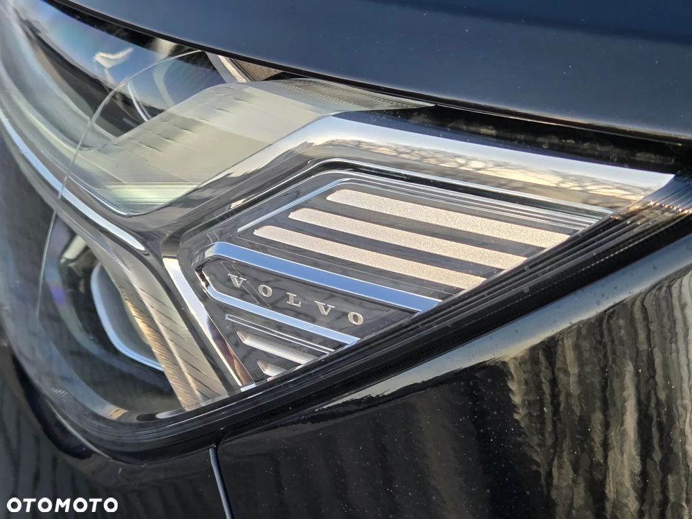 Volvo XC 40 T3 Geartronic Inscription - 32