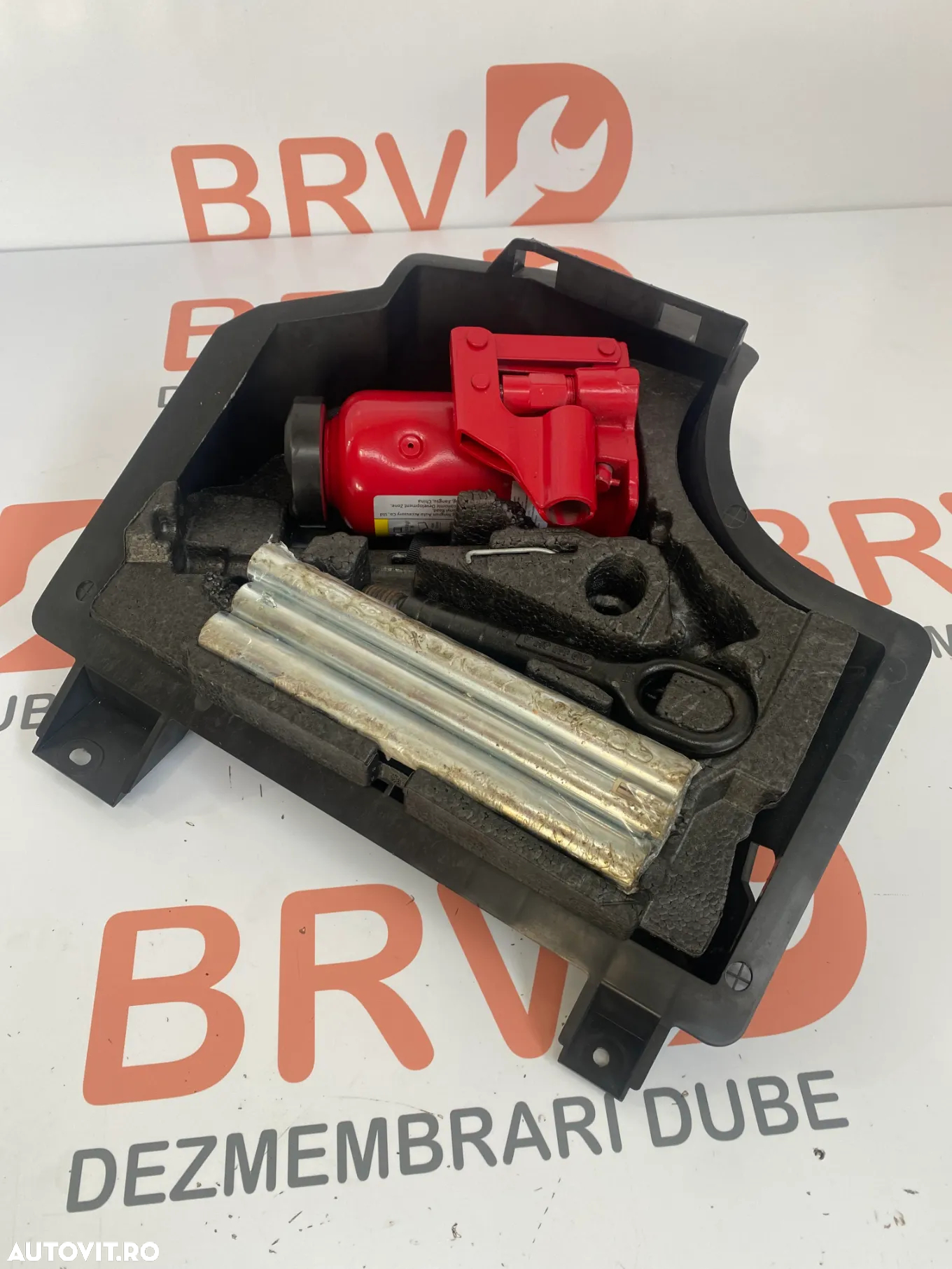 Cric hidraulic pentru Vw Crafter  Euro 6 2019 an fabricatie - 3