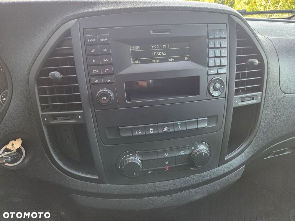 Mercedes-Benz Vito - 11