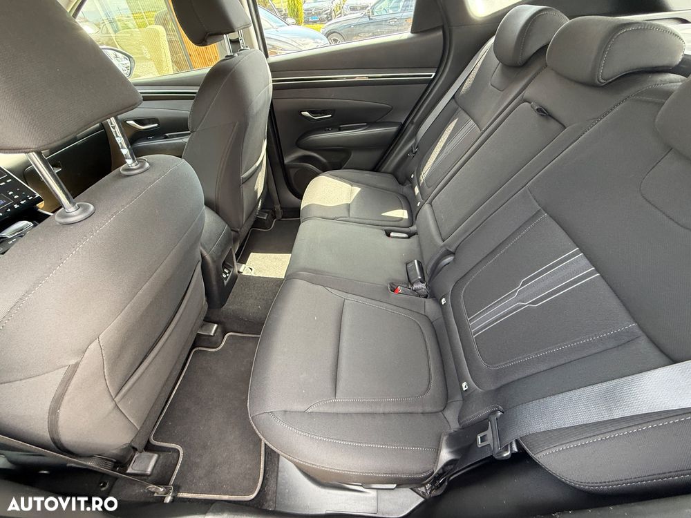 Hyundai Tucson 1.6 CRDi 48V-Hybrid 2WD DCT Select - 19