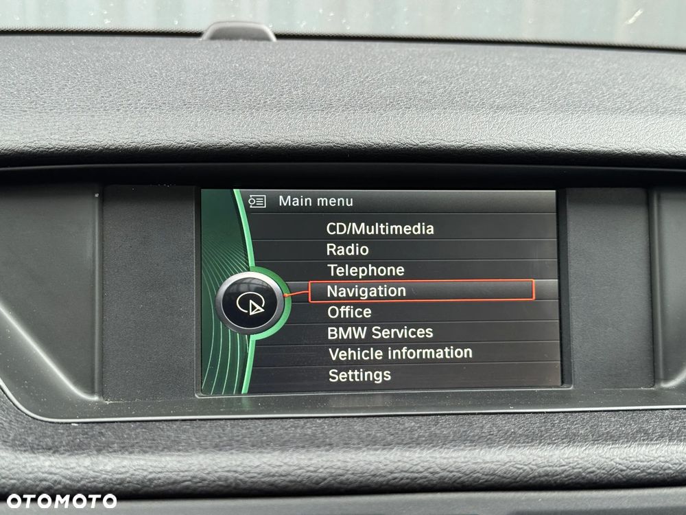 BMW X1 sDrive18d - 32