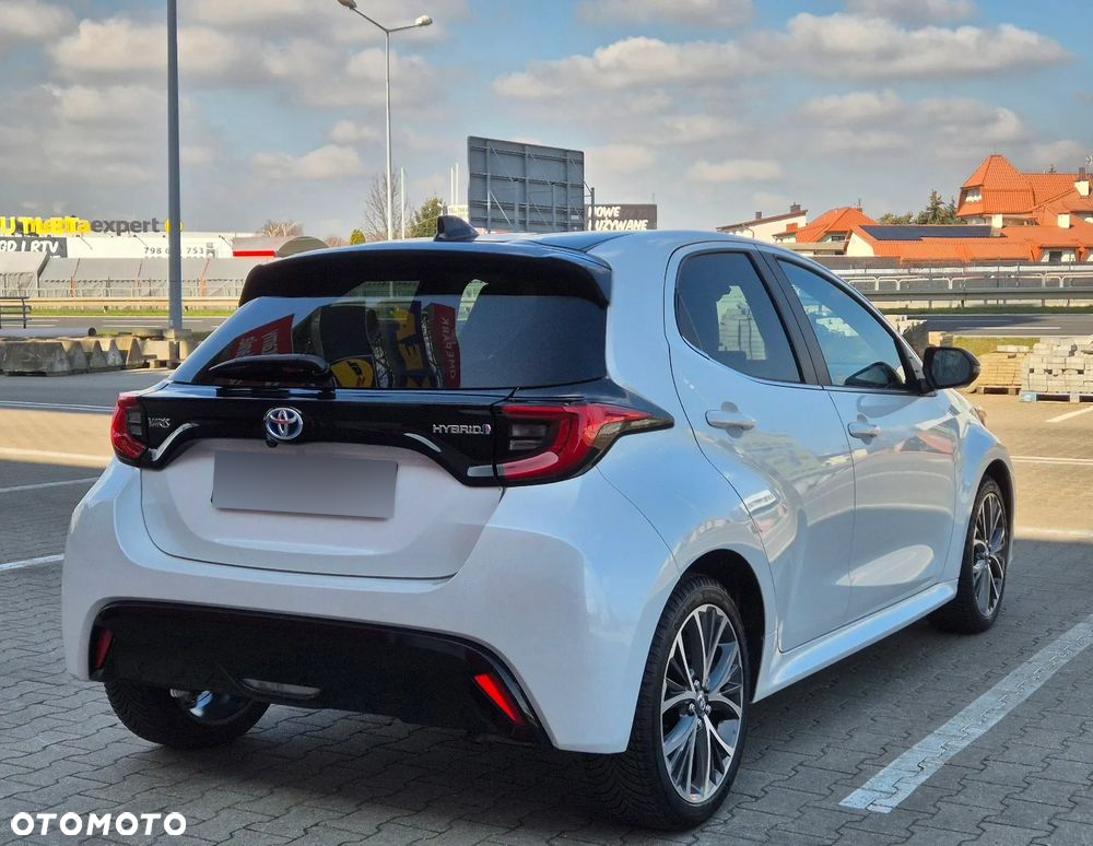 Toyota Yaris Hybrid 1.5 Executive - 12