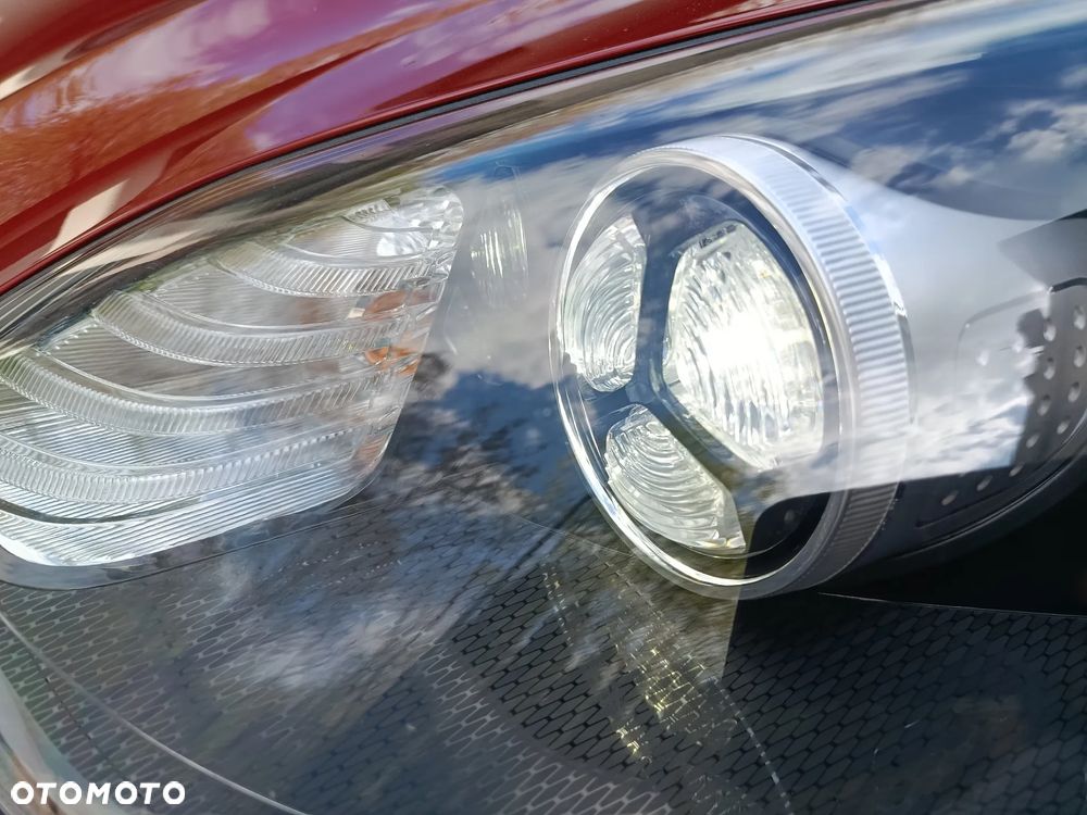 Kia Sportage 2.0 CRDI XL - 33