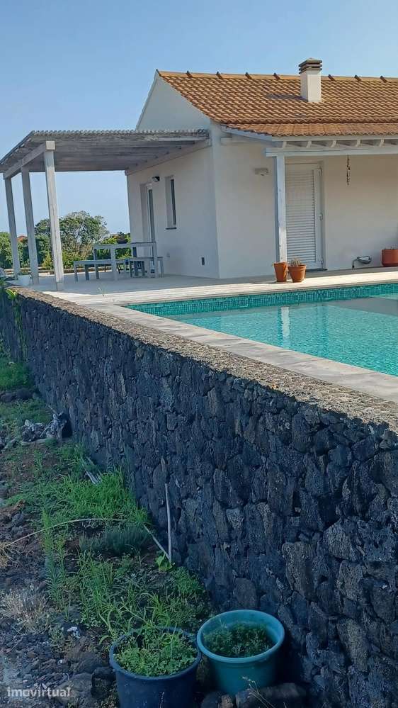 Moradia na Ilha do Pico - ARCOS - Grande imagem: 3/17