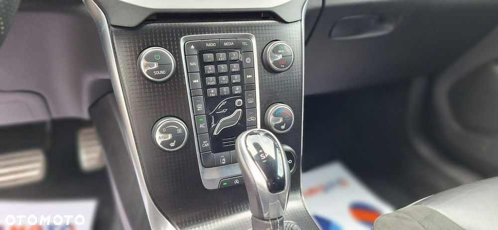 Volvo V40 - 15