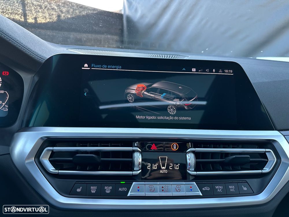 BMW 330 e Aut. Sport Line - 22