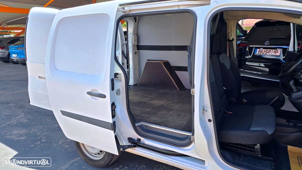 Renault Kangoo 1.5 dCi Business 3L S/S - 12