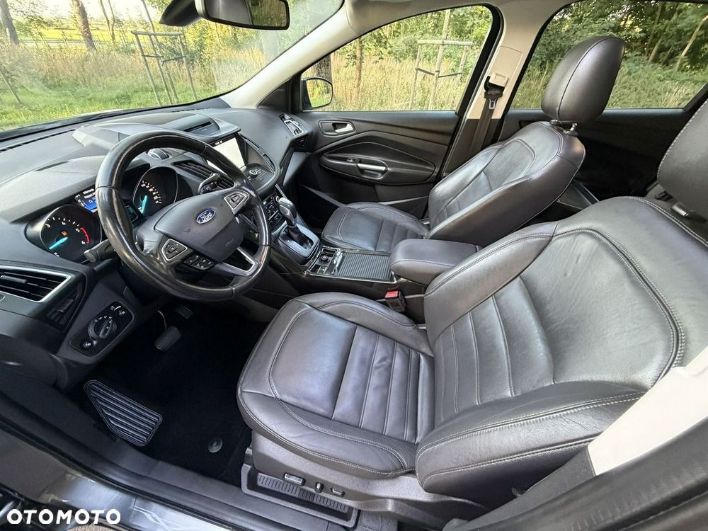 Ford Kuga - 21