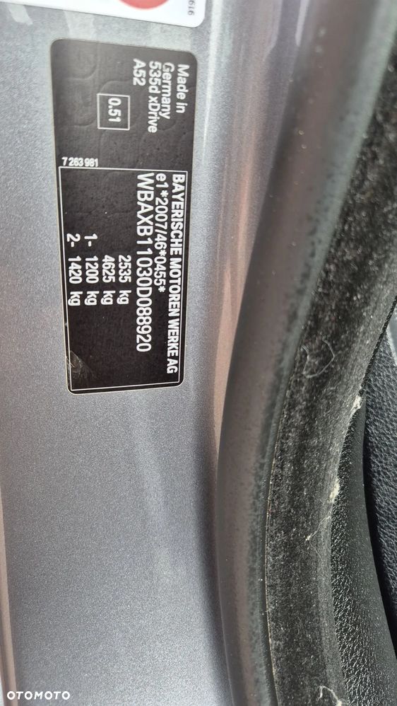 BMW Seria 5 535d Touring Sport-Aut Luxury Line - 24