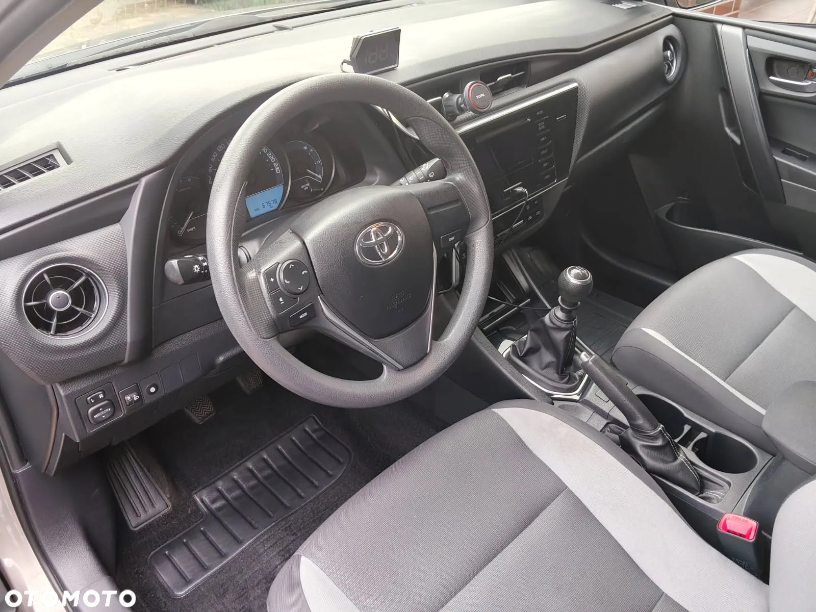 Toyota Auris 1.33 VVT-i Comfort - 7