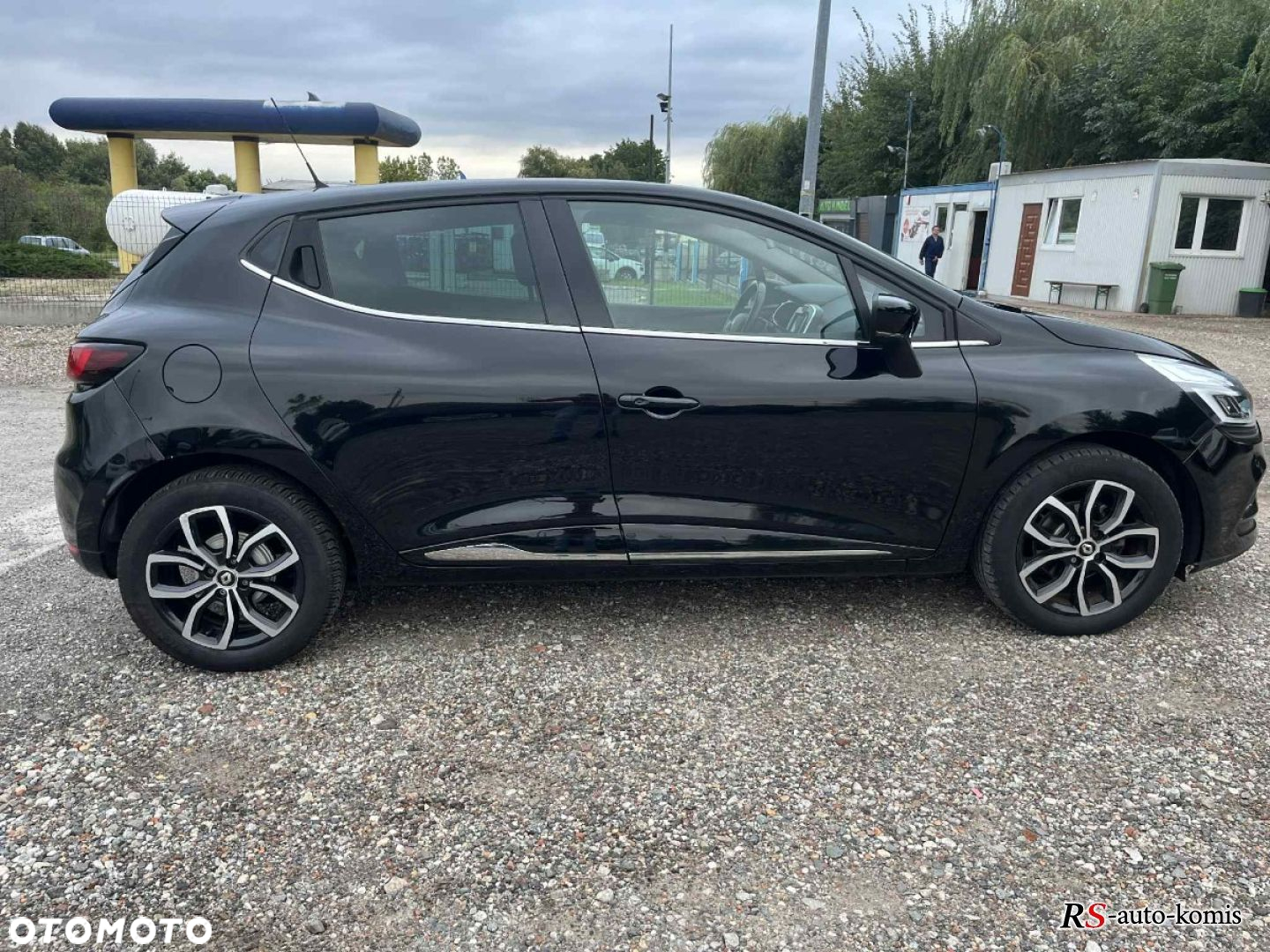 Renault Clio - 9