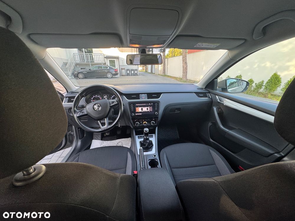 Skoda Octavia 1.4 TSI Ambition - 12