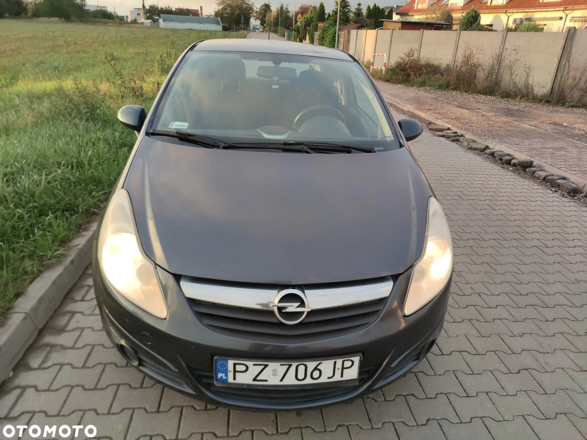 Opel Corsa 1.4 16V Enjoy - 15