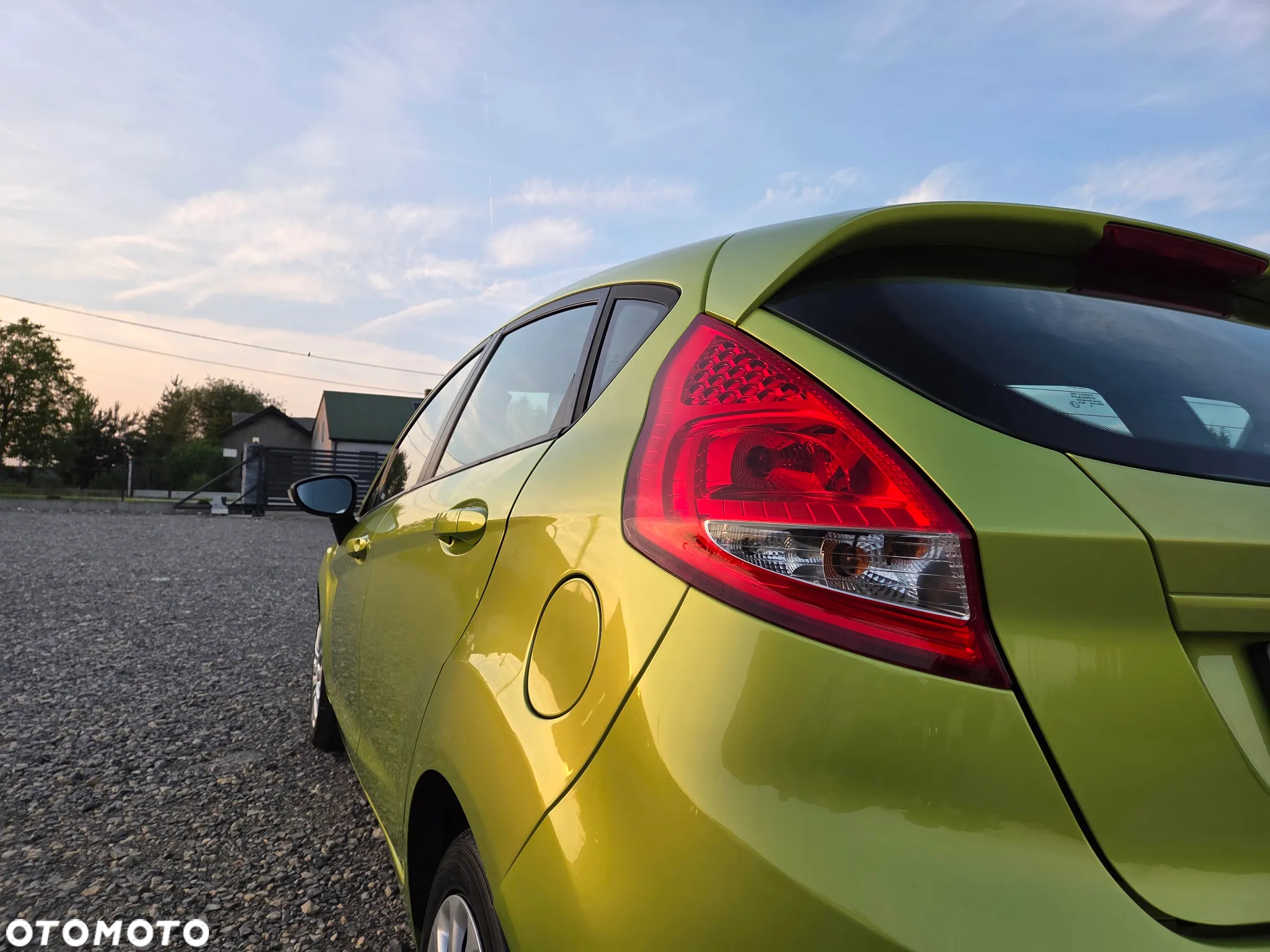 Ford Fiesta 1.25 Ambiente - 25