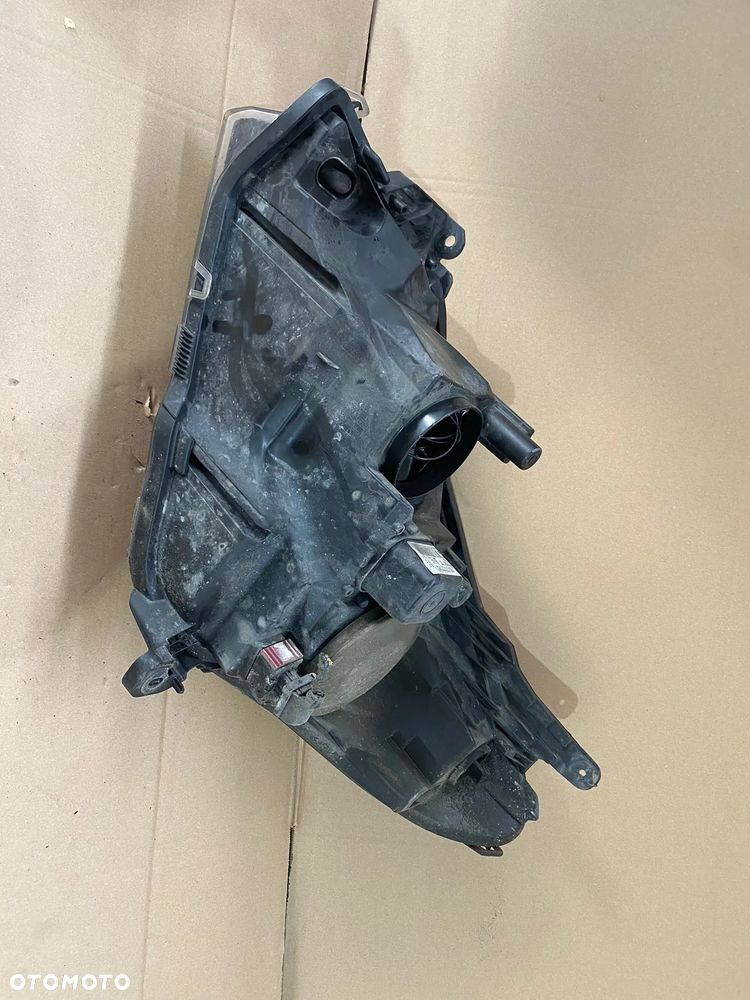 LAMPA PRAWA PRZÓD PRZEDNIA OPEL ASTRA III H EUROPA - 2