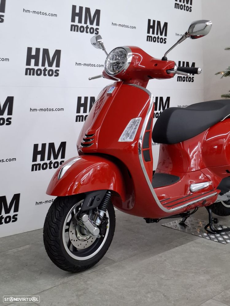 Vespa GTS Super RST- GARANTIA DE FABRICA - 16