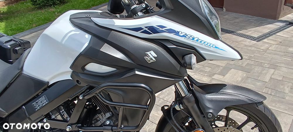 Suzuki V-STROM - 18