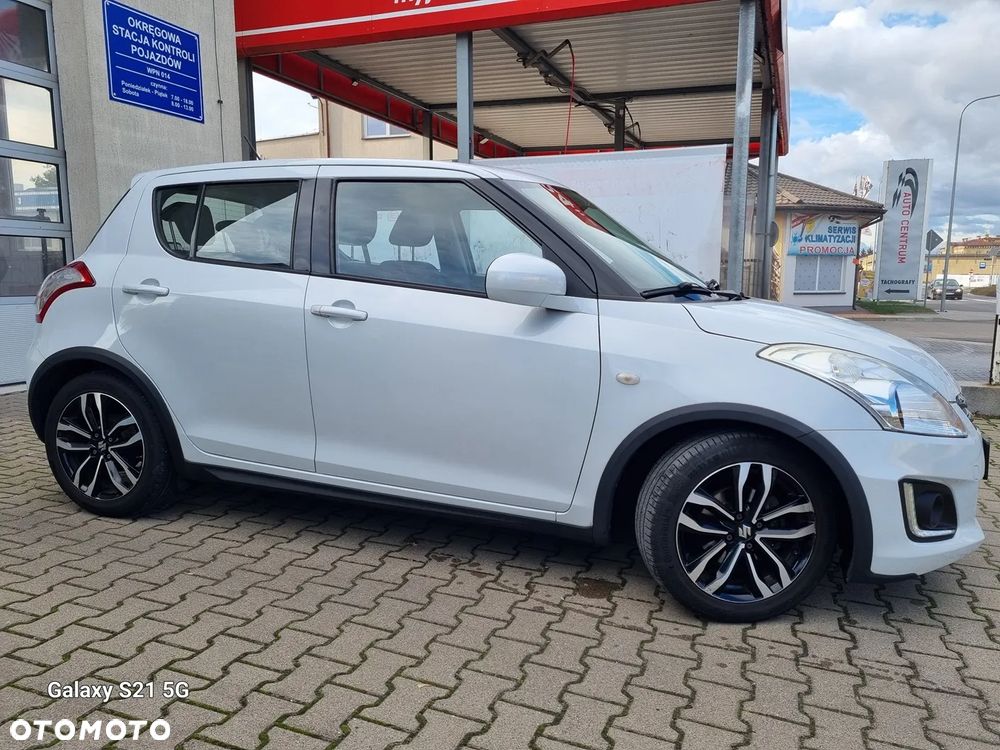 Suzuki Swift 1.2 Premium - 5