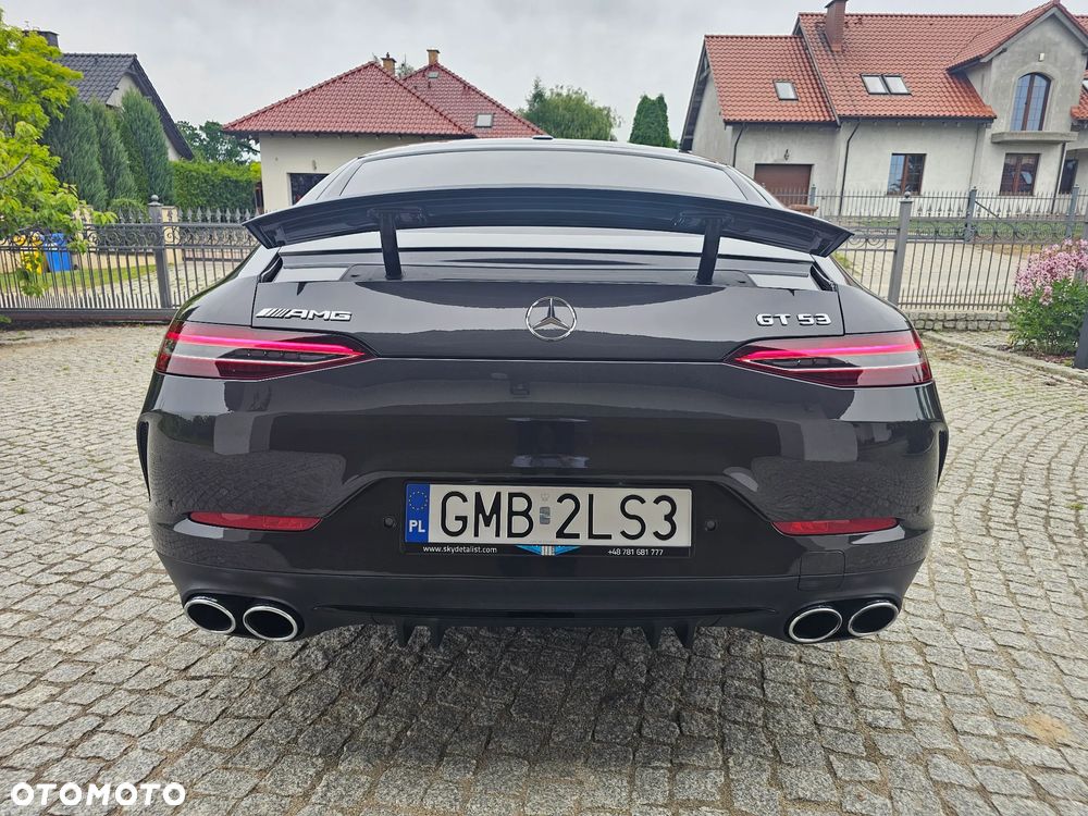 Mercedes-Benz AMG GT - 3