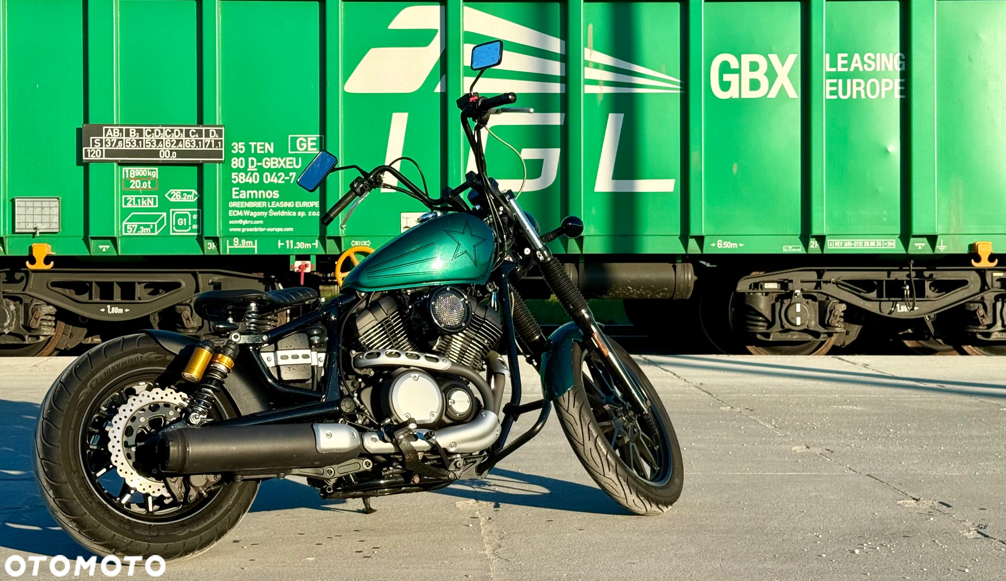 Yamaha XV - 18