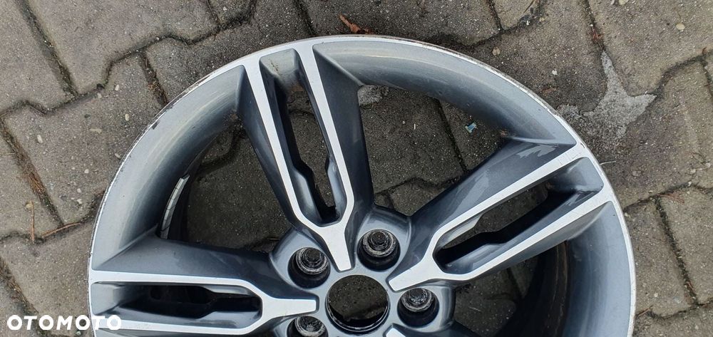 Hyundai Felga aluminiowa 18" - 2