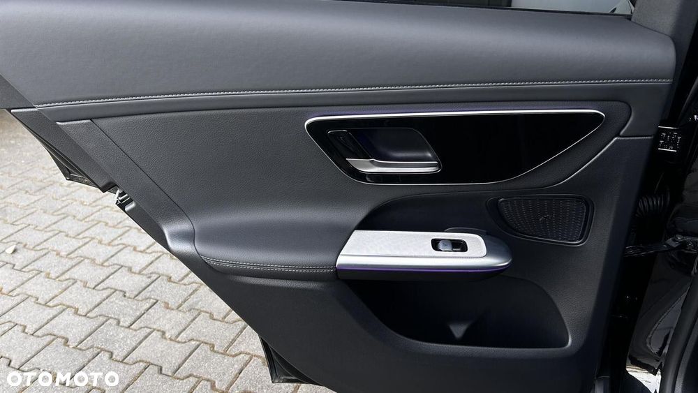 Mercedes-Benz GLC 200 mHEV 4-Matic AMG Line - 29