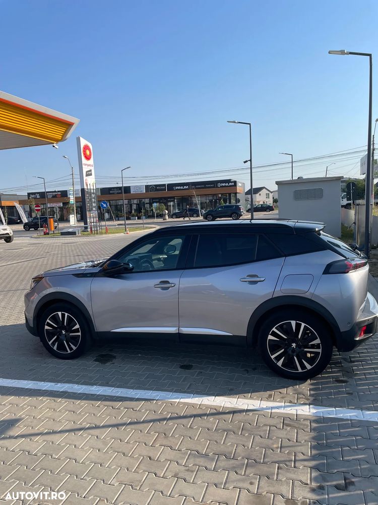 Peugeot 2008 50 kWh GT - 10