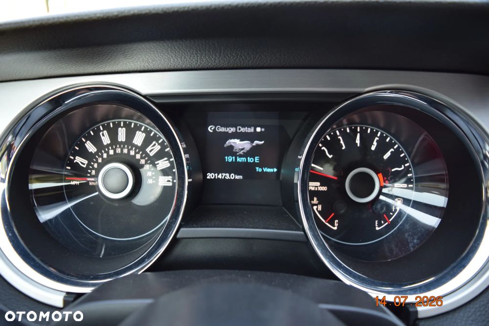 Ford Mustang 3.7 V6 Premium - 16