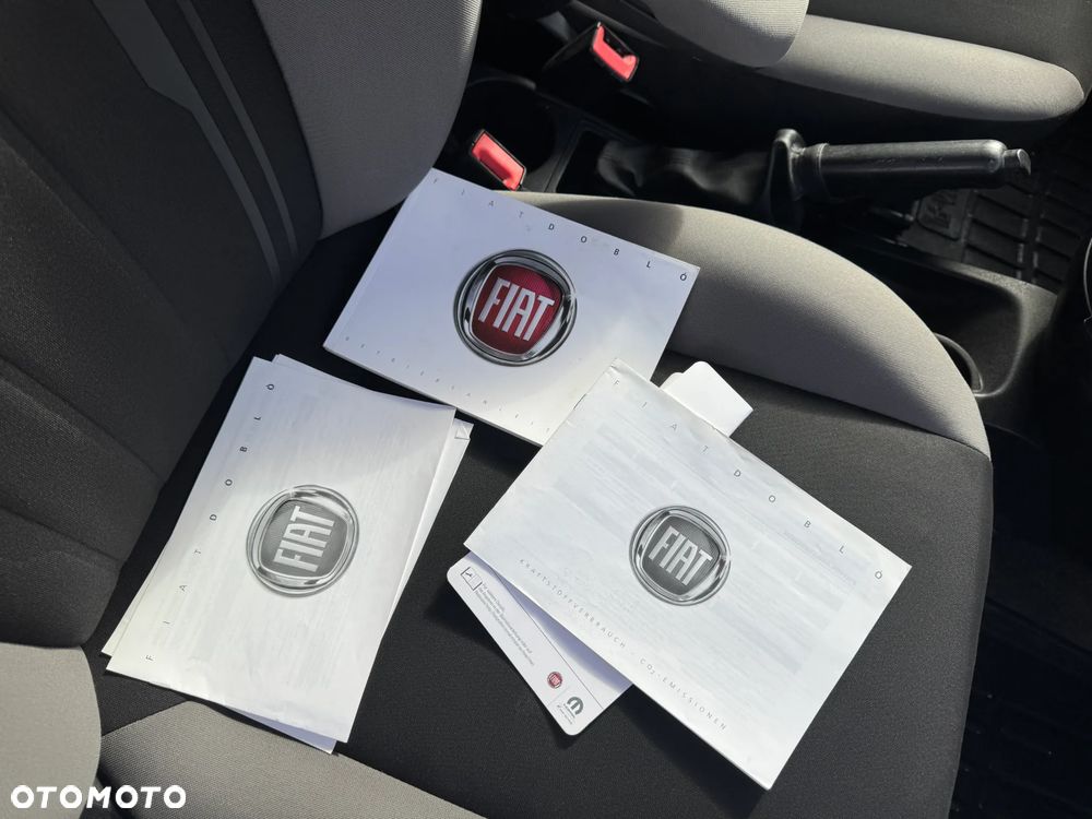 Fiat Doblo - 17