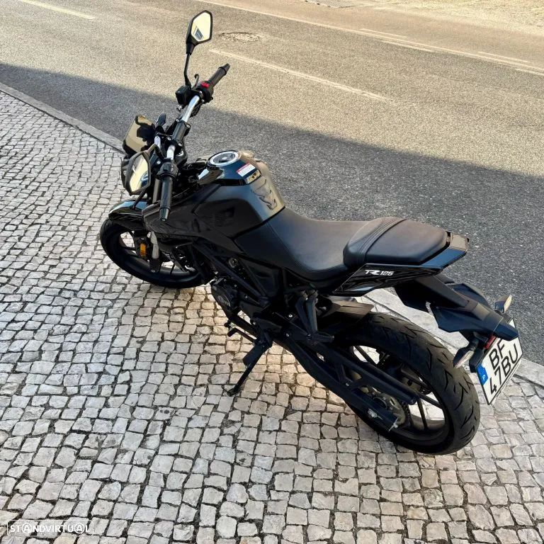 Voge 125R - 24