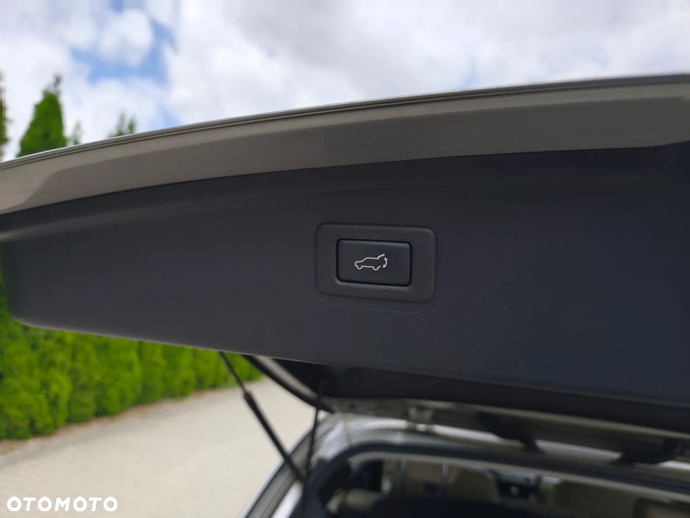 Subaru Outback 2.0D Exclusive Lineartronic - 28