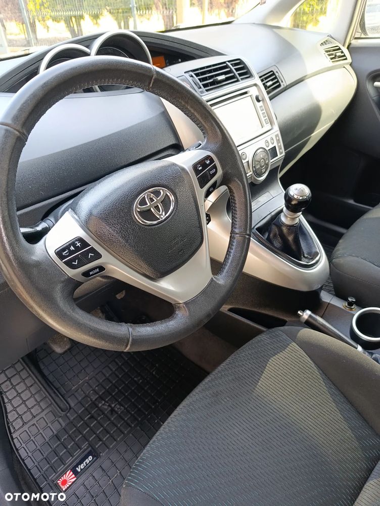 Toyota Verso 1.6 5-Sitzer - 7