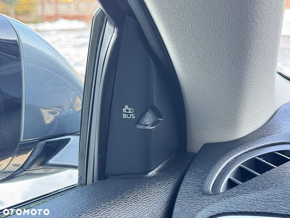 Volvo V40 D3 Geartronic Momentum - 14