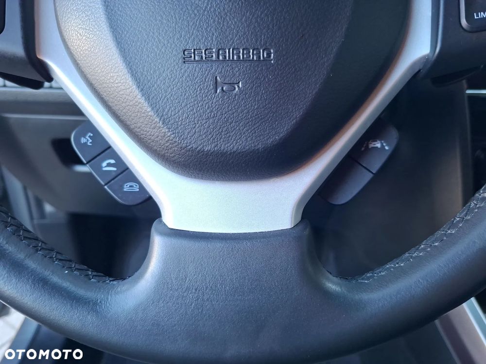Suzuki Vitara 1.4 Boosterjet SHVS Premium 4WD - 24