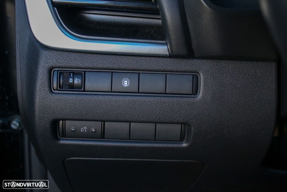 Nissan X-Trail 1.5 e-Power N-Connecta 7L e-4force - 26